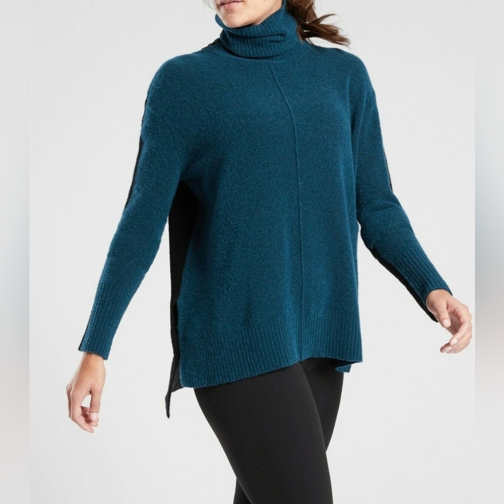 Athleta Transit Merino Wool Blend Colorblock Turtleneck Teal/Black Sweater